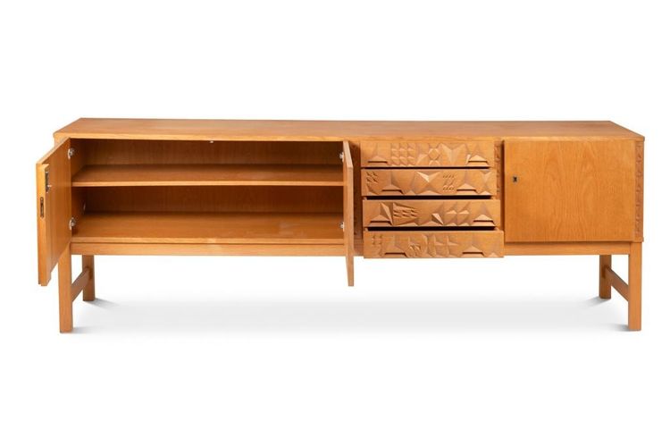 Oak and oak veneer sideboard. 1960s/70s.LS65231208Z