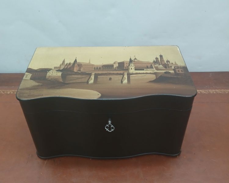 Russian tea box.