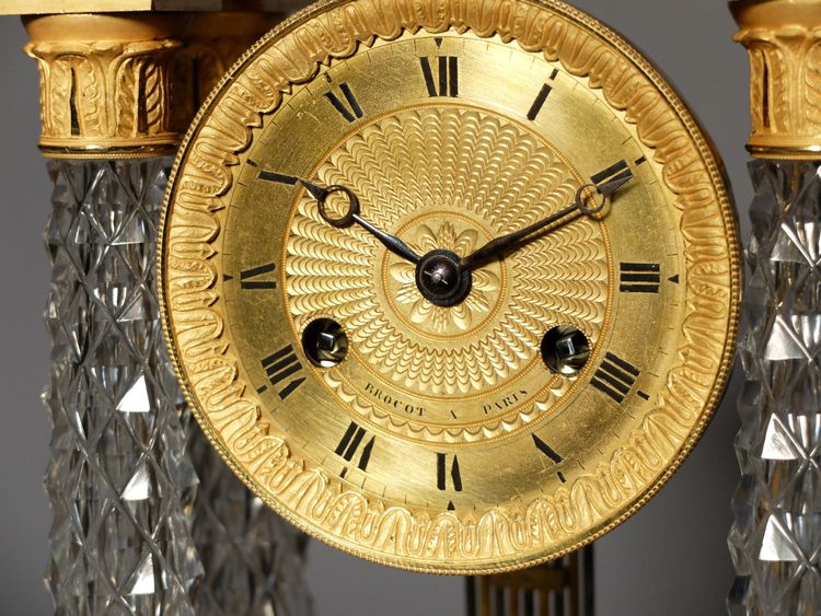Pendeluhr Charles X aus Bronze und Kristall