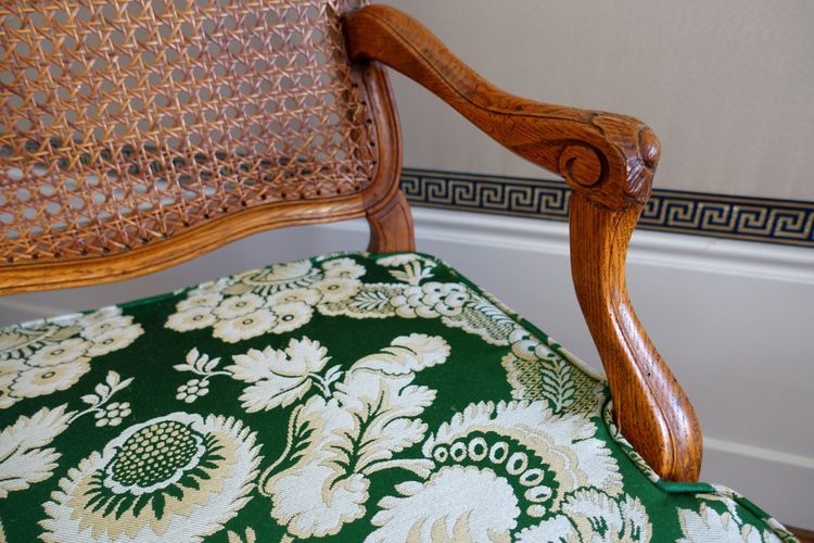 Mobilier de salon - 4 fauteuils cannés d'époque Régence Louis XV