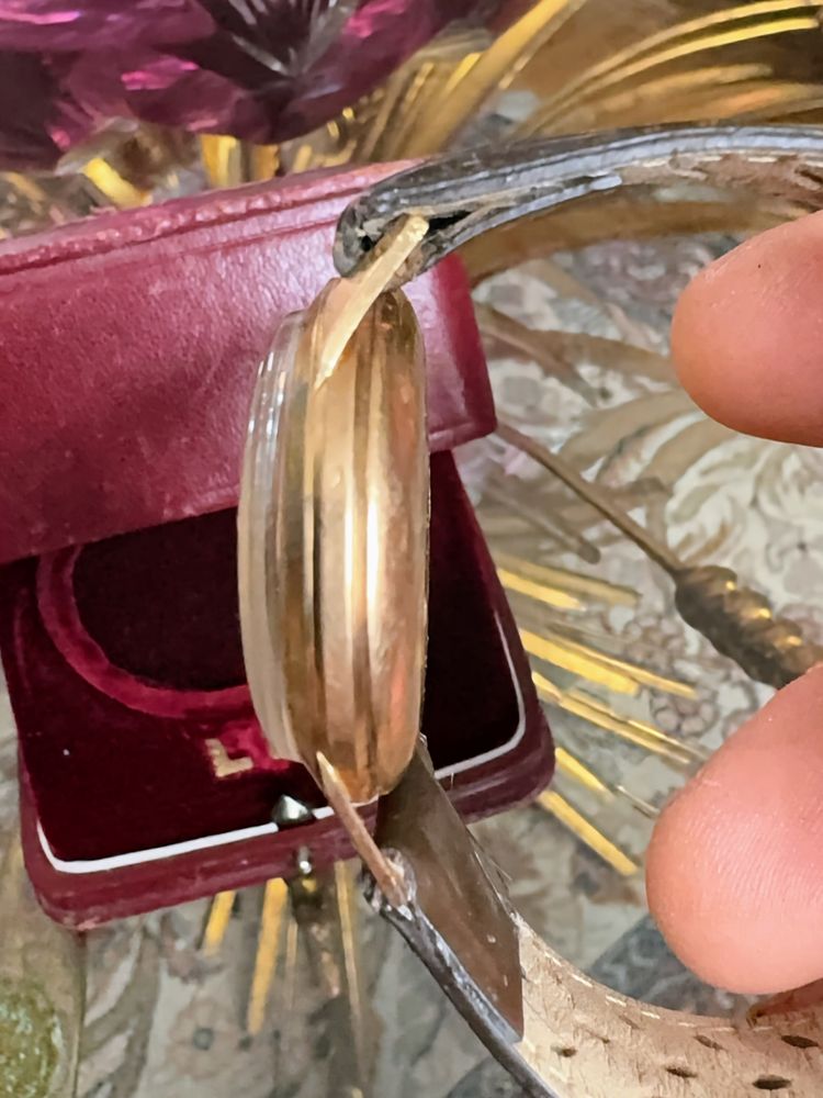 LIP Elgiloy Uhr aus 18k Gold - emblematisches Modell aus den 1950er Jahren in Originalverpackung