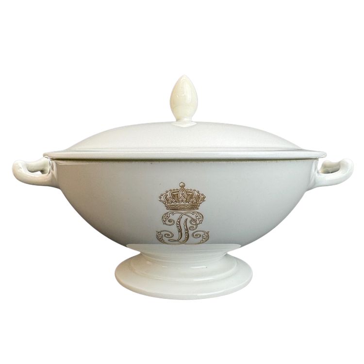 Gedeckte Schüssel aus Sèvres-Porzellan Louis-Philippe