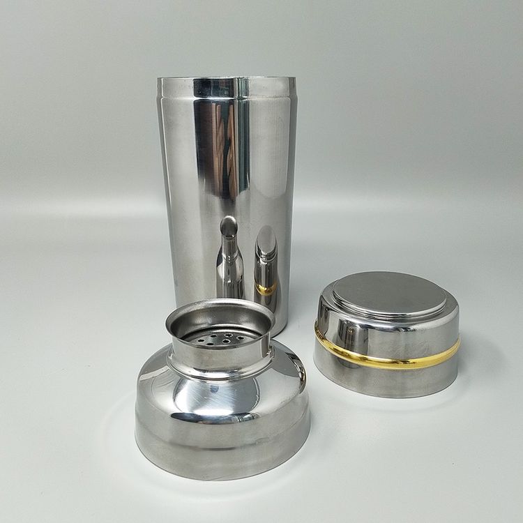 1970er Jahre Wunderschöner Cocktail-Shaker in Gold 24K und Edelstahl mit Eiskübel von Mepra. Hergestellt in Ita