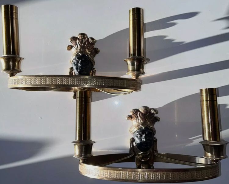 Maison BAGUES, Aux Indiens wall lights in gilded and patinated bronze
