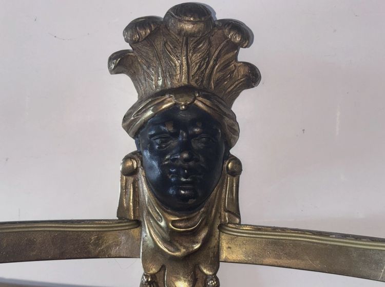 Maison BAGUES, Aux Indiens wall lights in gilded and patinated bronze