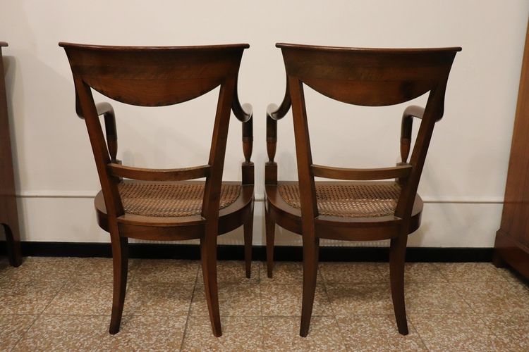 Antike Armlehnstühle aus Nussholz & Wiener Sraw, 2er Set