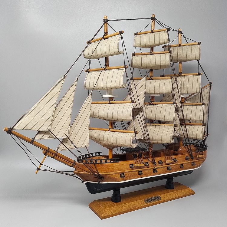 Modellino di nave MayFlower degli anni '70. Realizzato a mano. Realizzato in Inghilterra