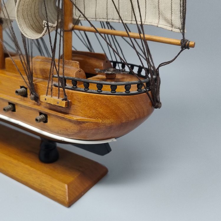 Modellino di nave MayFlower degli anni '70. Realizzato a mano. Realizzato in Inghilterra