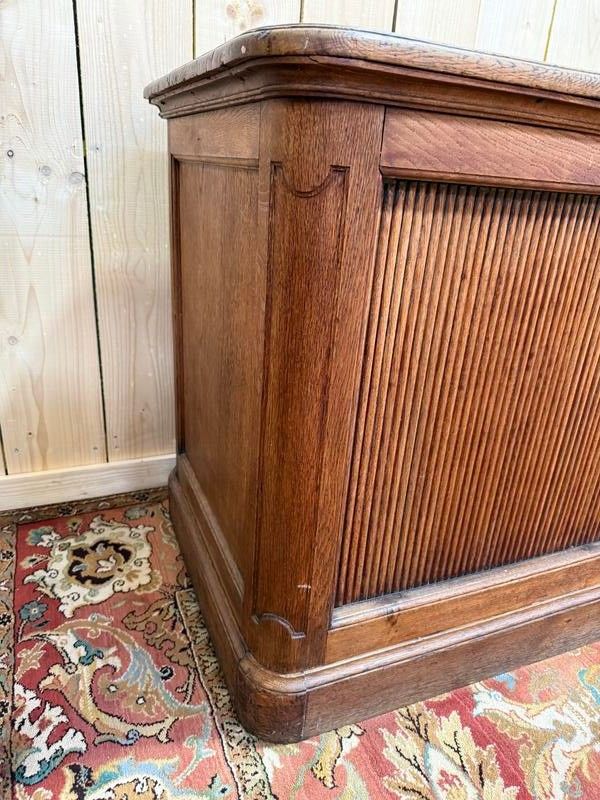 Vorhangbuffetschrank mit massivem Eichengewinde 1950