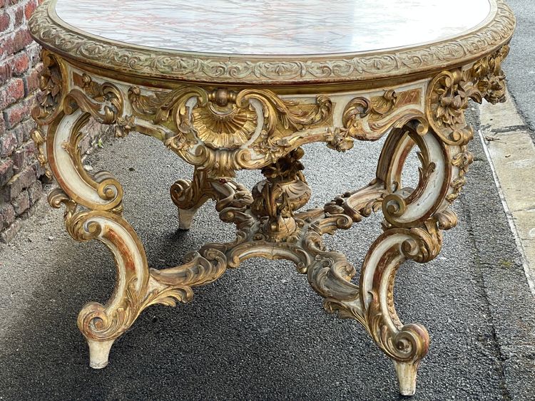 Table de milieu et d’apparat en bois doré sculpté Louis XV - Napoléon III 