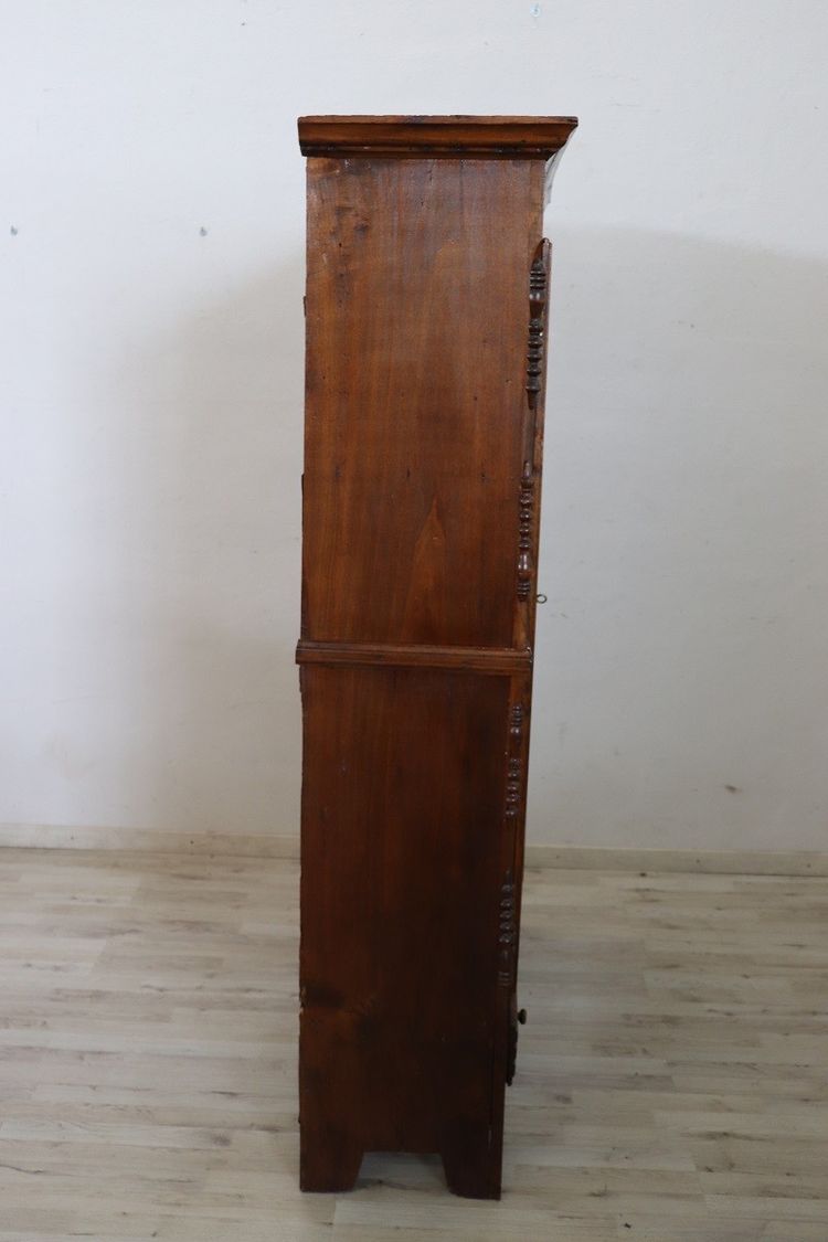 Armoire Ancienne en Bois de Peuplier