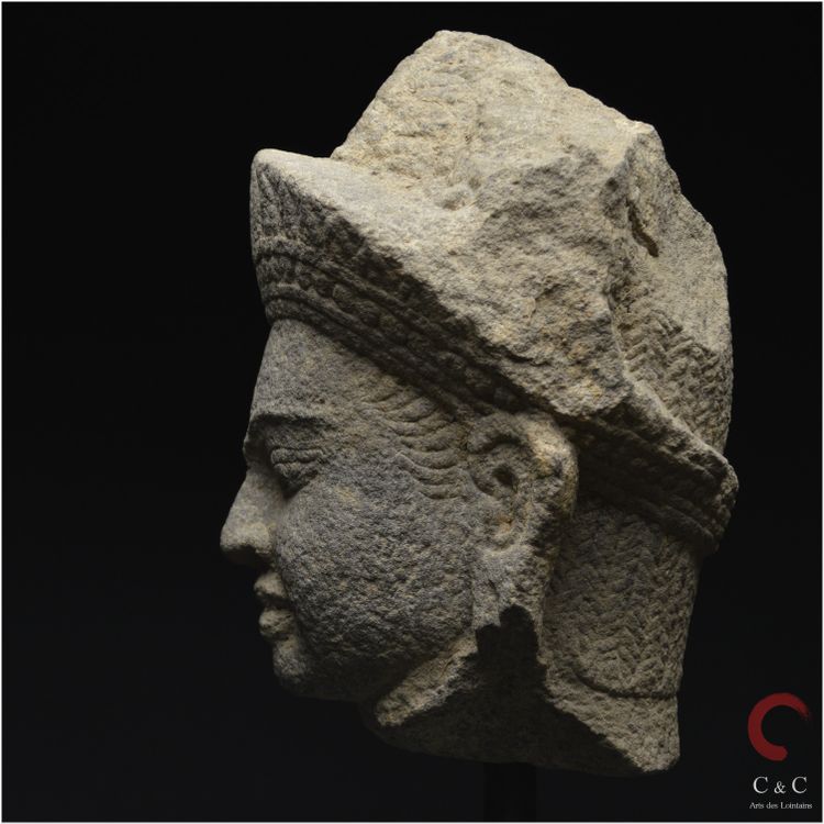 Cambodia, Former Khmer Empire, 12th-13th century, Stoneware divinity head