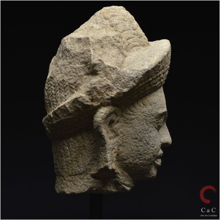 Cambodia, Former Khmer Empire, 12th-13th century, Stoneware divinity head