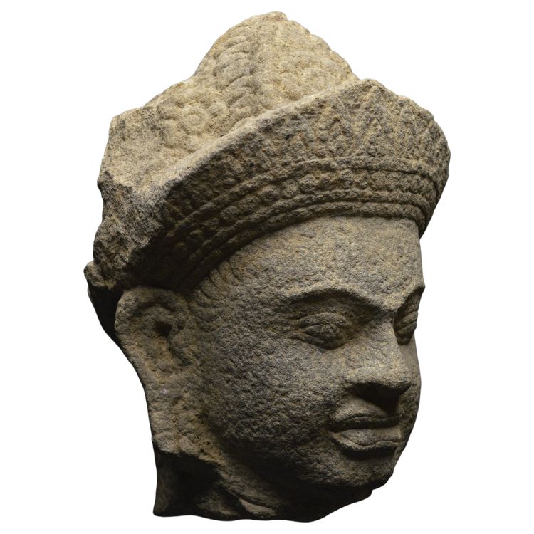 Cambodia, Former Khmer Empire, 12th-13th century, Stoneware divinity head