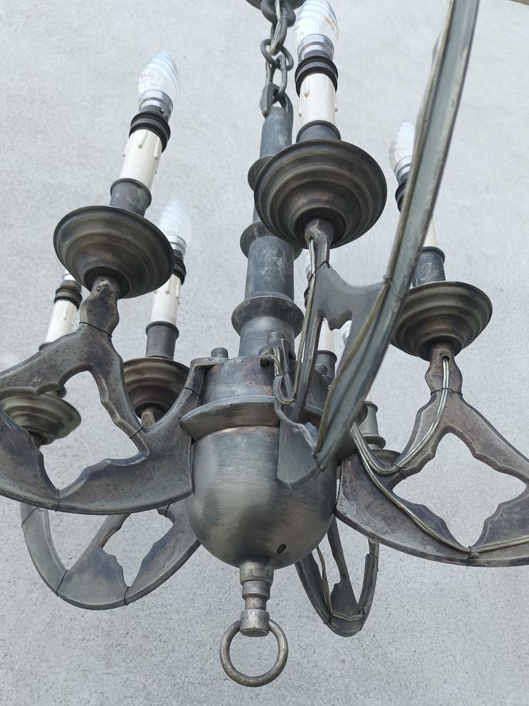 10-arm pewter Gothic-style chandelier