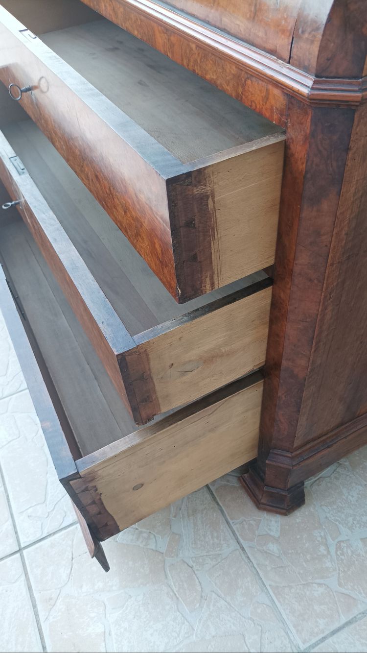 Commode secrétaire Louis Philippe en noyer