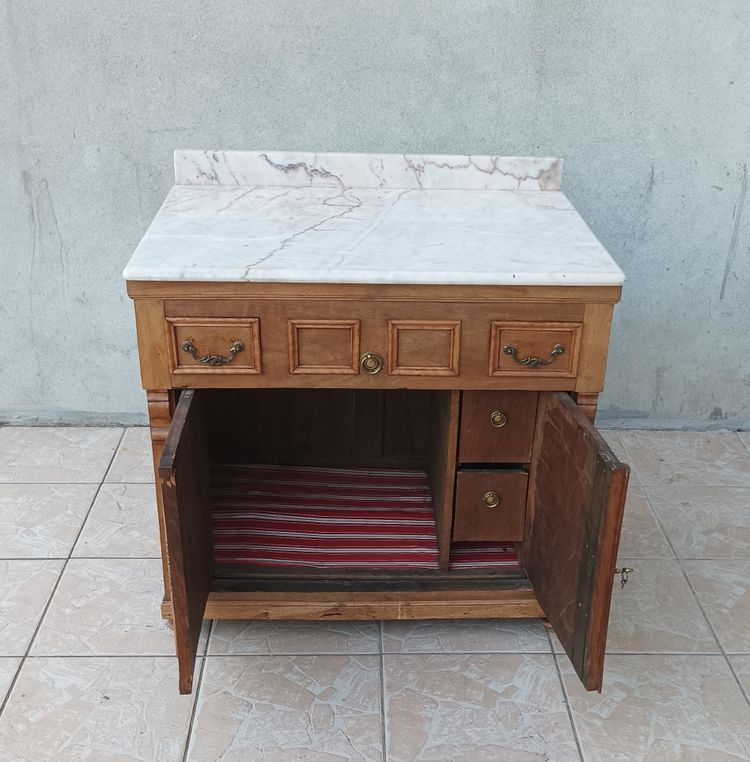 Walnut vanity unit