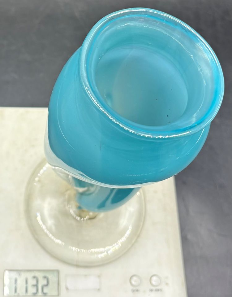 GEBLASENE VASE