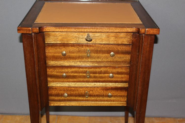System-Möbel , Chiffonnier oder Schreibpult im Stil der Restauration