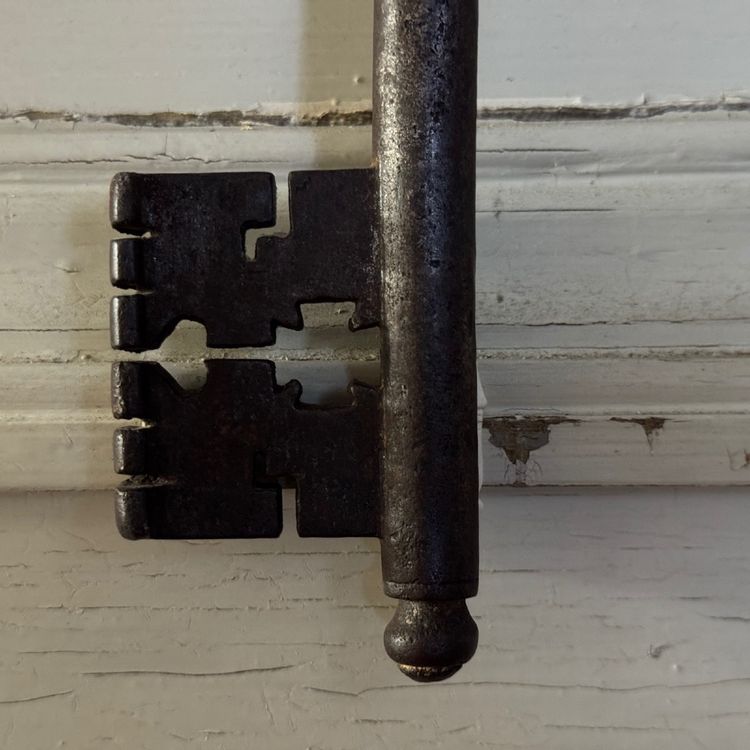Clé en fer forgé Haute Époque