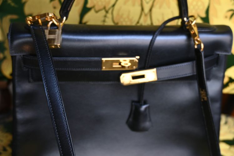 Hermès , Tasche kelly box schwarz