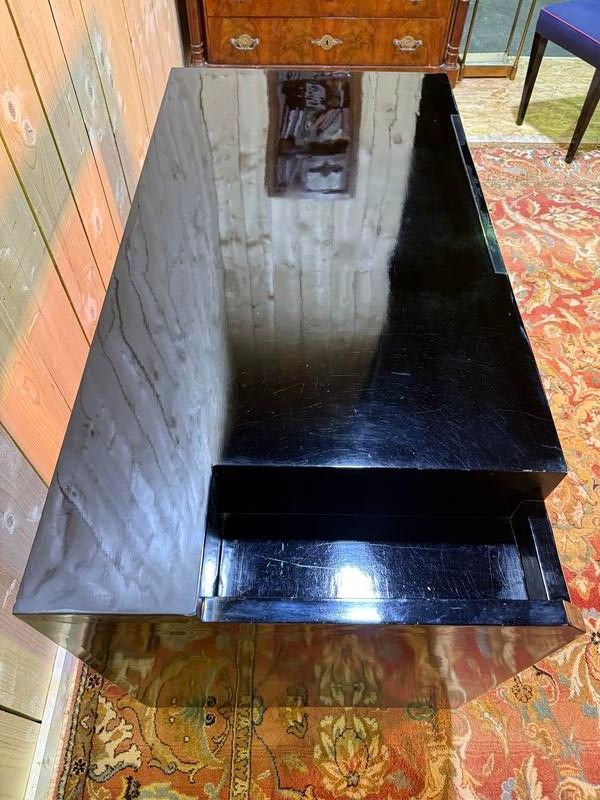 Bureau laqué noir de style Art Déco et sa chaise 