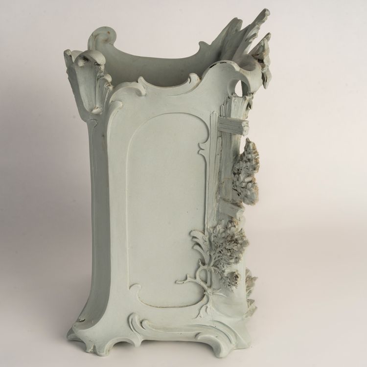 Una fioriera Wedgwood, fine del XIX secolo