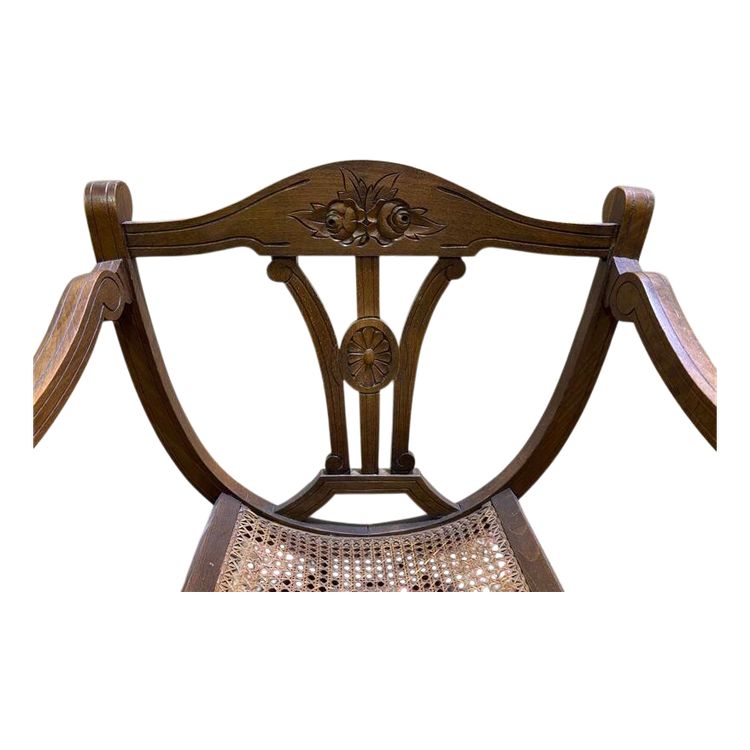 Fauteuil curule , assise cannée 