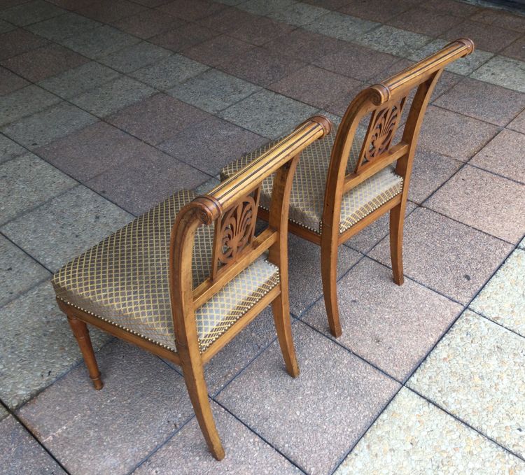 Paire de chaises de style Directoire