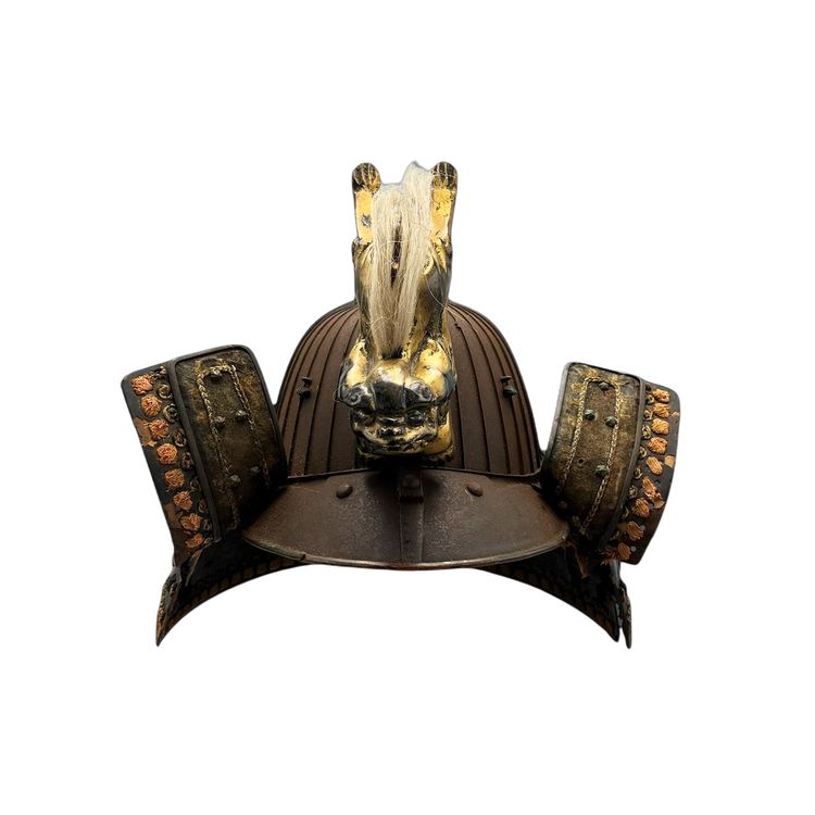 HELM namens Kabuto Suji-Bachi mit Maedate - Japan - Edo-Zeit (1603-1868) - 17. Jahrhundert