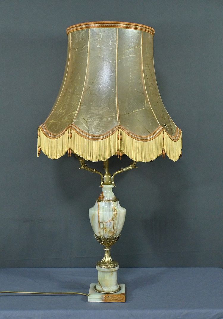 Bedeutende Lampe aus Onyx und Bronze, Stil Louis XVI - 20.