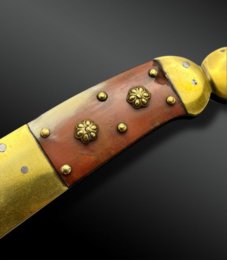 COUTEAU pliant appelé Navaja - France - XIXème siècle
