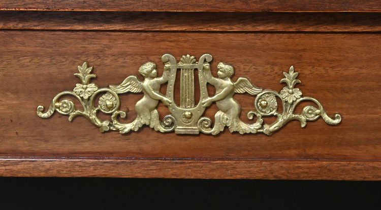 Piccola scrivania in mogano Retour d'Égypte, stile Impero - metà del XIX secolo