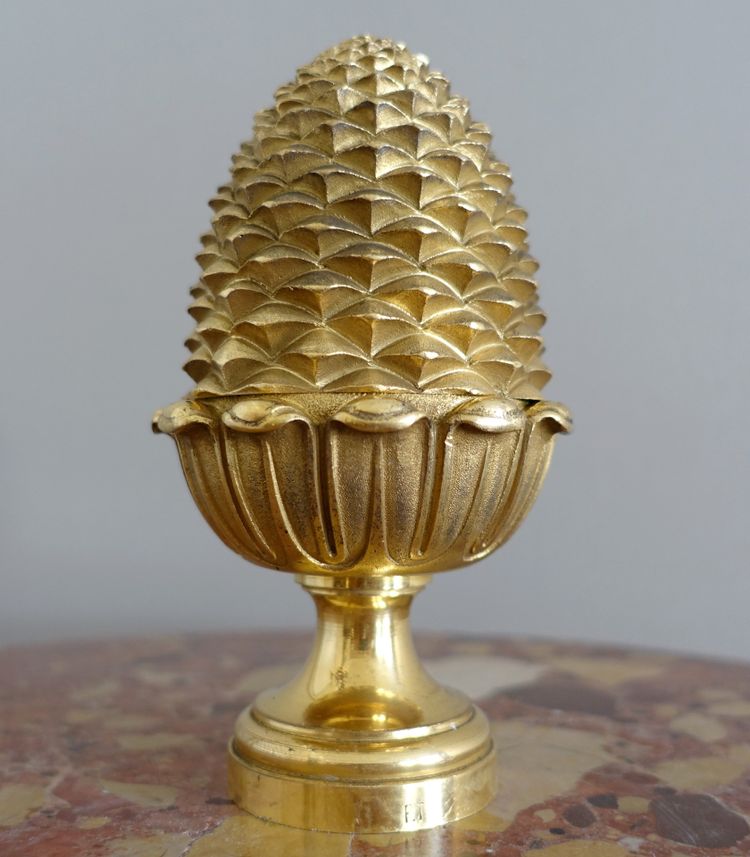 Kugel eines Schlosstreppengeländers aus vergoldeter Bronze - Stil Louis XVI Empire - Maison Fontaine