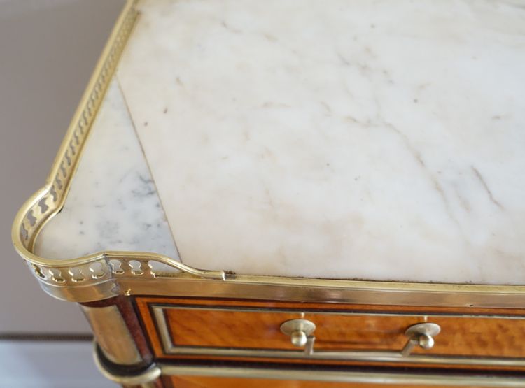 Sekretär aus Zitronenbaum und Amaranth aus der Zeit von Louis XVI - Ende 18.