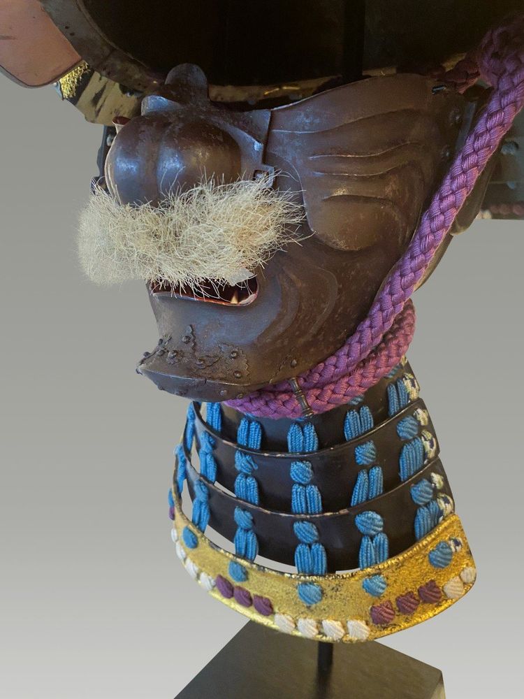 Ensemble Kabuto Suji Bachi de  samuraï Atelier Kaga Et  Mempo Atelier Myochin