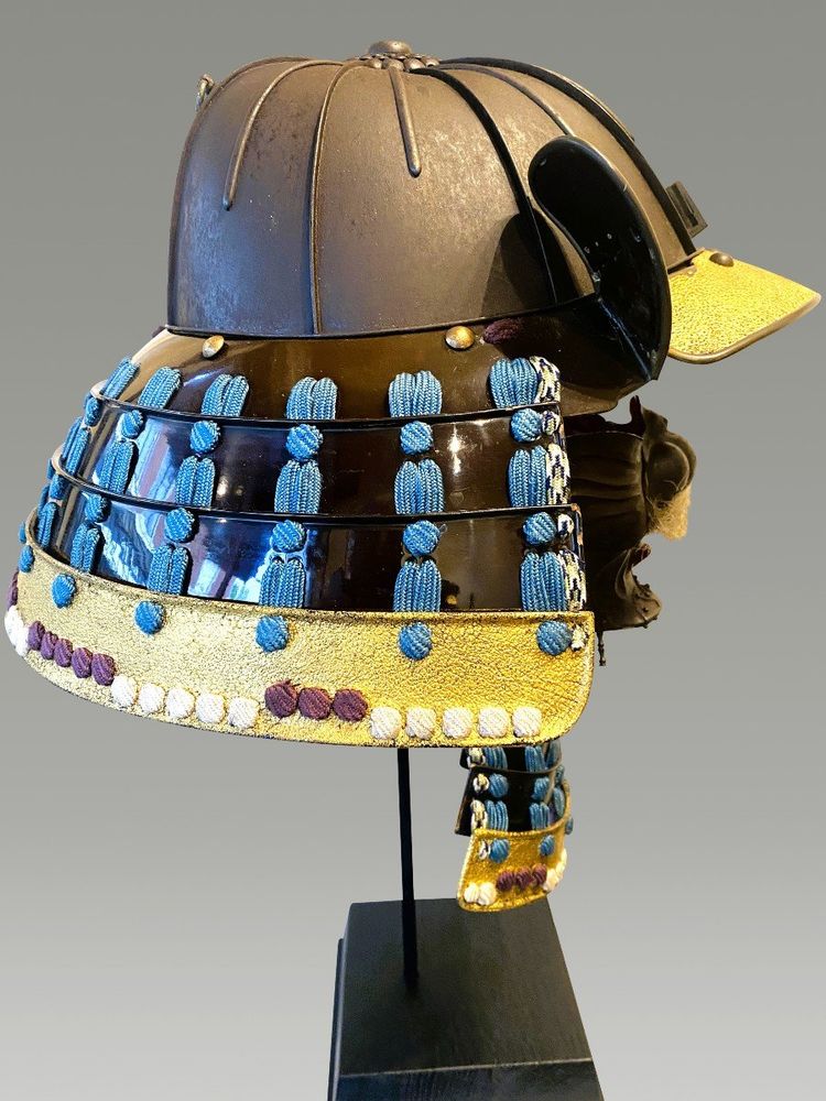 Ensemble Kabuto Suji Bachi de  samuraï Atelier Kaga Et  Mempo Atelier Myochin