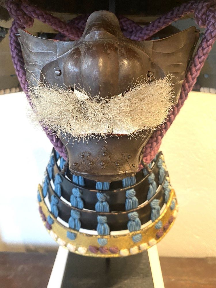 Ensemble Kabuto Suji Bachi de  samuraï Atelier Kaga Et  Mempo Atelier Myochin