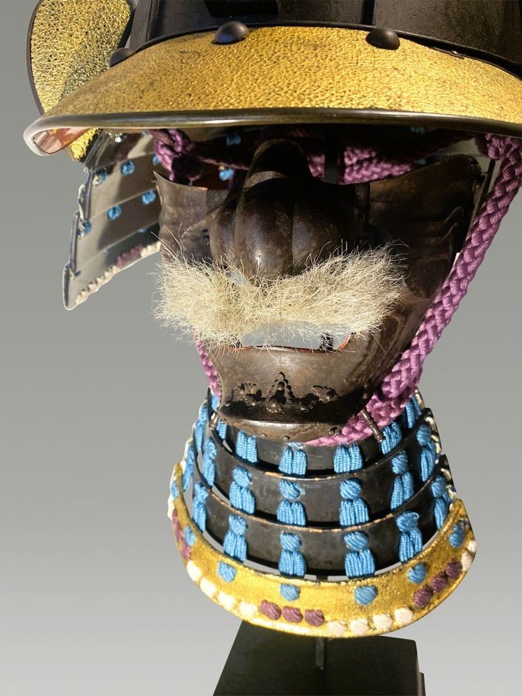 Ensemble Kabuto Suji Bachi de  samuraï Atelier Kaga Et  Mempo Atelier Myochin