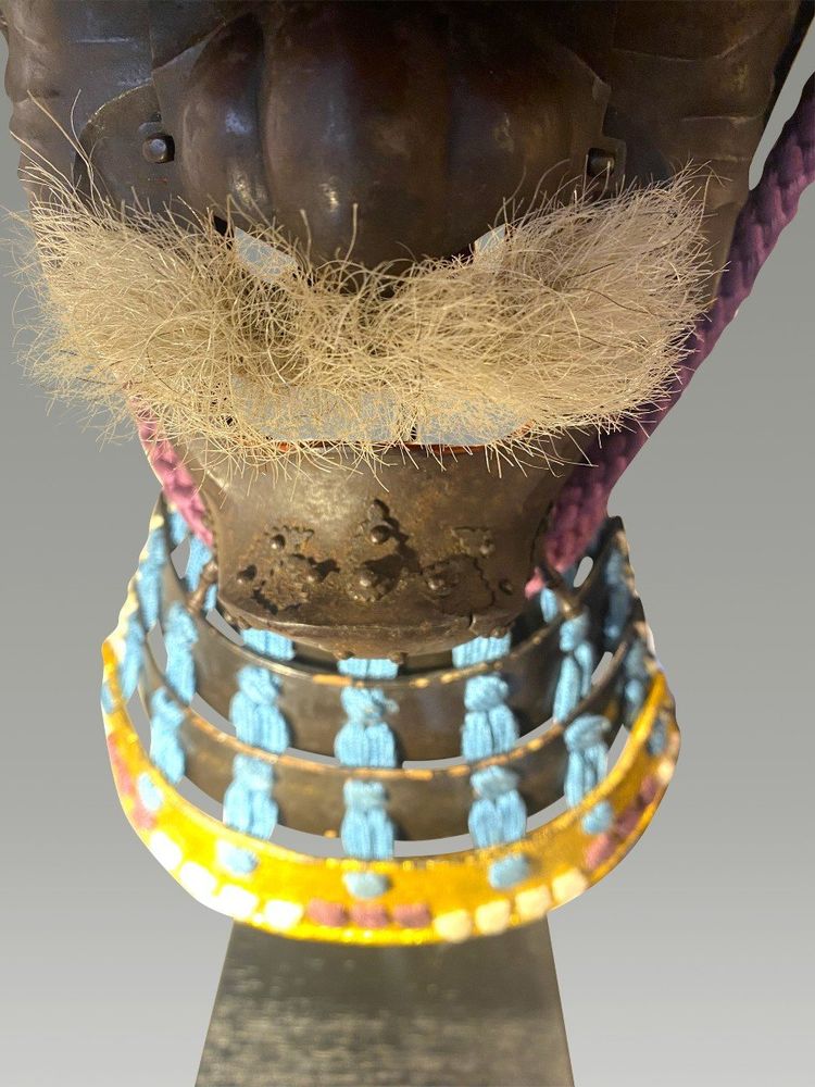 Ensemble Kabuto Suji Bachi de  samuraï Atelier Kaga Et  Mempo Atelier Myochin