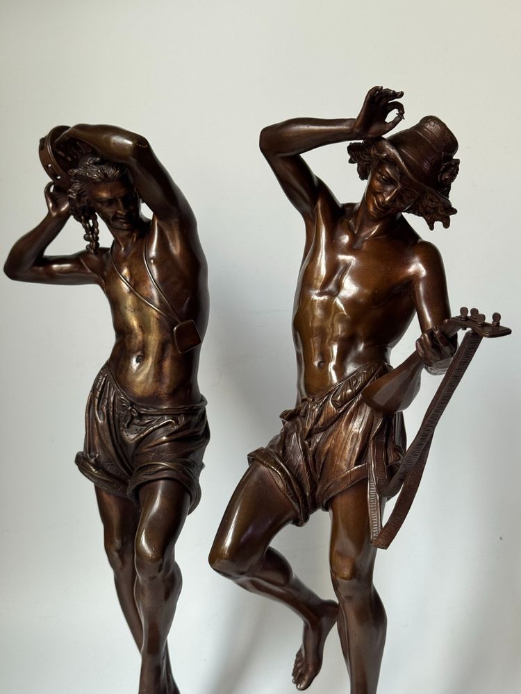Pair of "Neapolitan Dancers" Carrier-Belleuse. Bronze sculptures