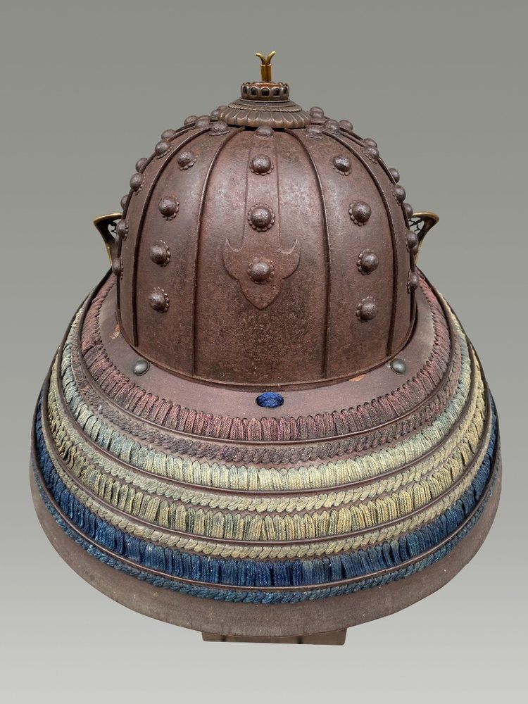 Kabuto De Samouraï Debut Edo à Gros Rivets -XVII eme siecle