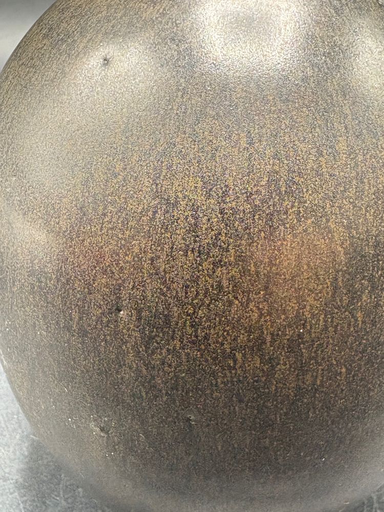 VASE AUS EMAILLIERTEM STEINZEUG