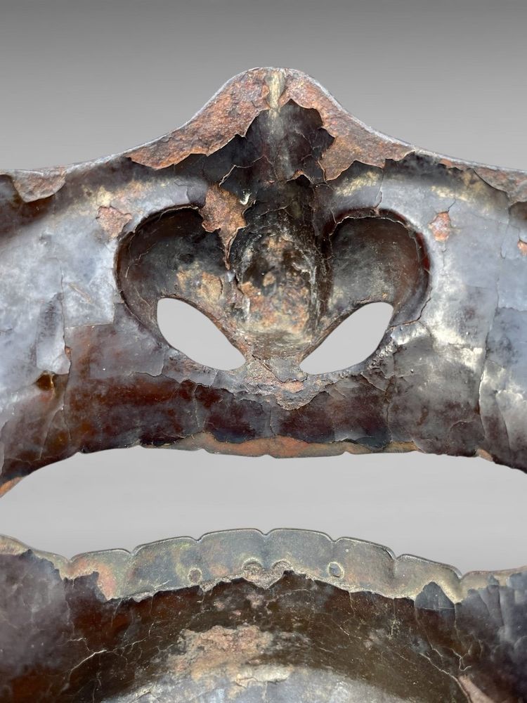 Maschera da samurai Mempo in ferro battuto - Inizio del periodo Edo (1603 - 1868).