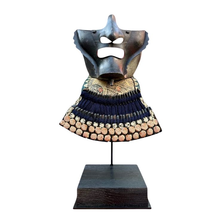 Samurai-Halbmaske Mempo Ryubu Aus Schmiedeeisen - Edo-Zeit (1603 - 1868).