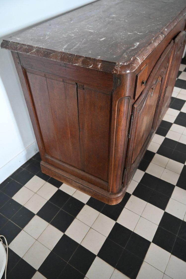 Credenza da caccia in legno naturale del XVIII secolo