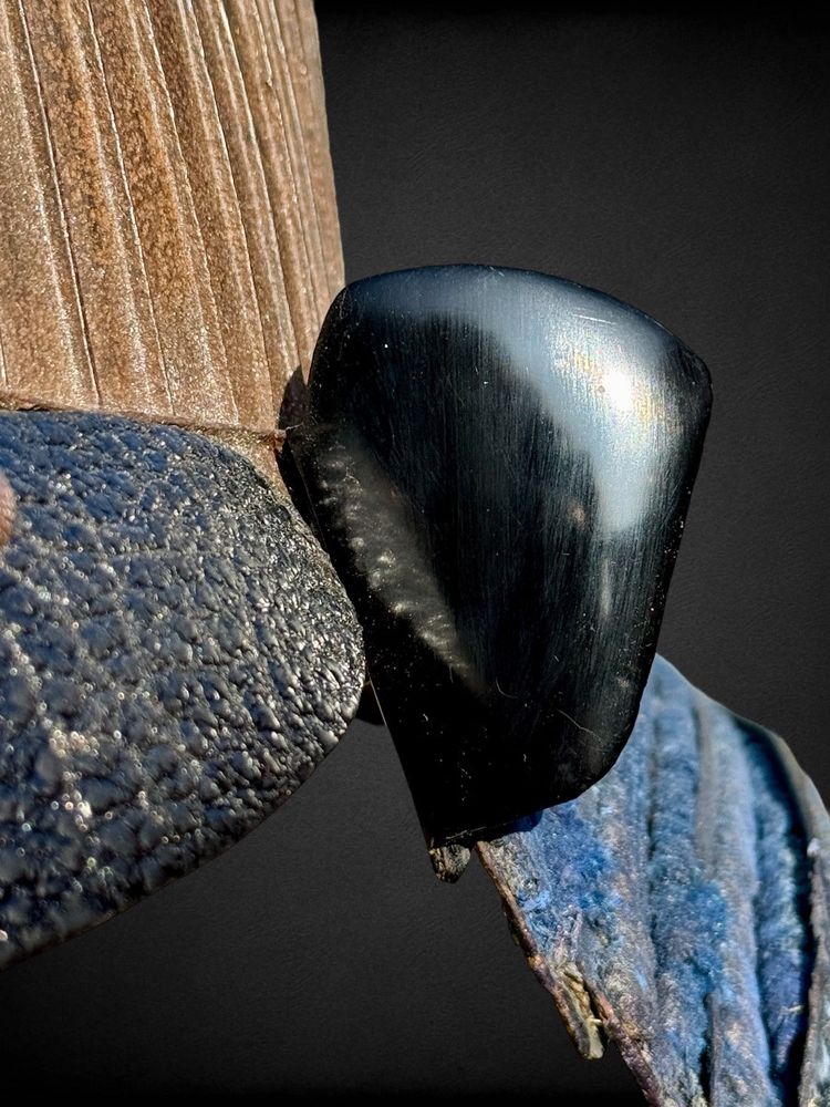 Kabuto De Samurai à 62 Lamelles En Fer Forgé - Période Edo (1603-1868).