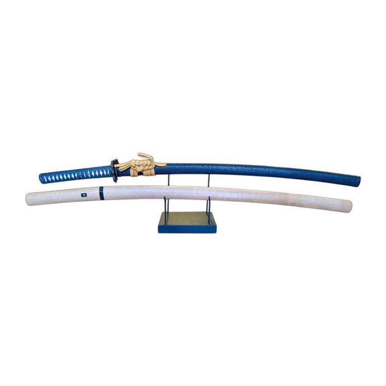 Spada Katana giapponese, firmata Kanetoshi, con certificato Nbthk - fine Edo.