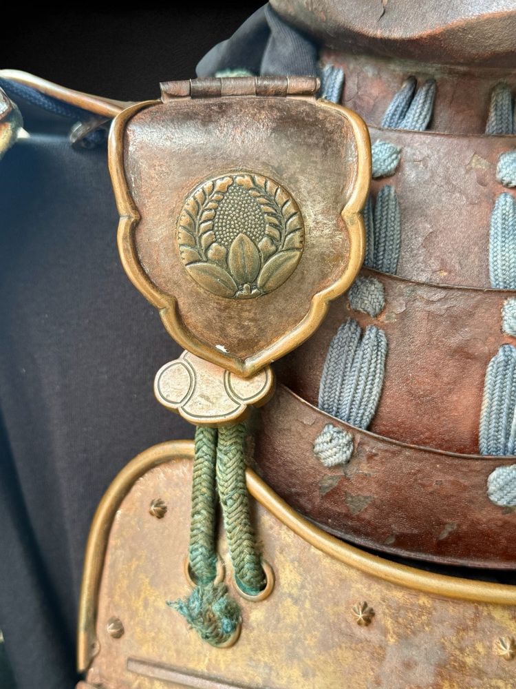 Armure Complète De Samuraï Du Clan Naito - Période Edo (1603-1868).