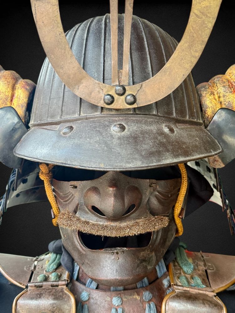 Armure Complète De Samuraï Du Clan Naito - Période Edo (1603-1868).